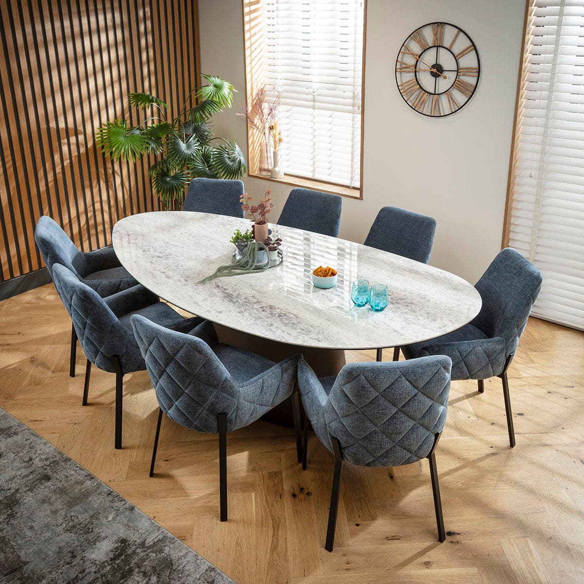 Ensemble de salle à manger ovale 8 places Cora &amp; Ashford, en chenille bleue et céramique grise