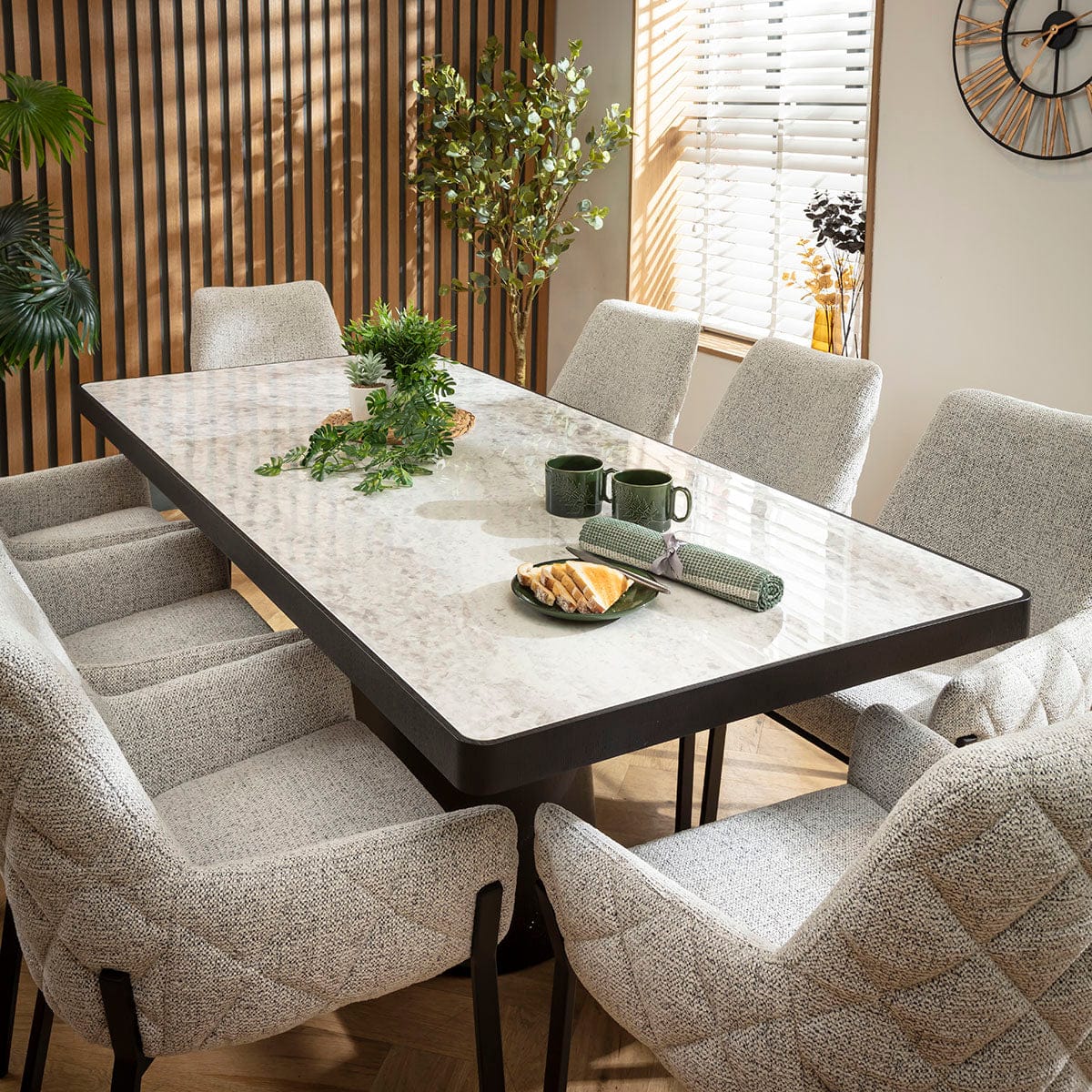 Ensemble de salle à manger moderne 8 places Cora &amp; Hastings en céramique grise