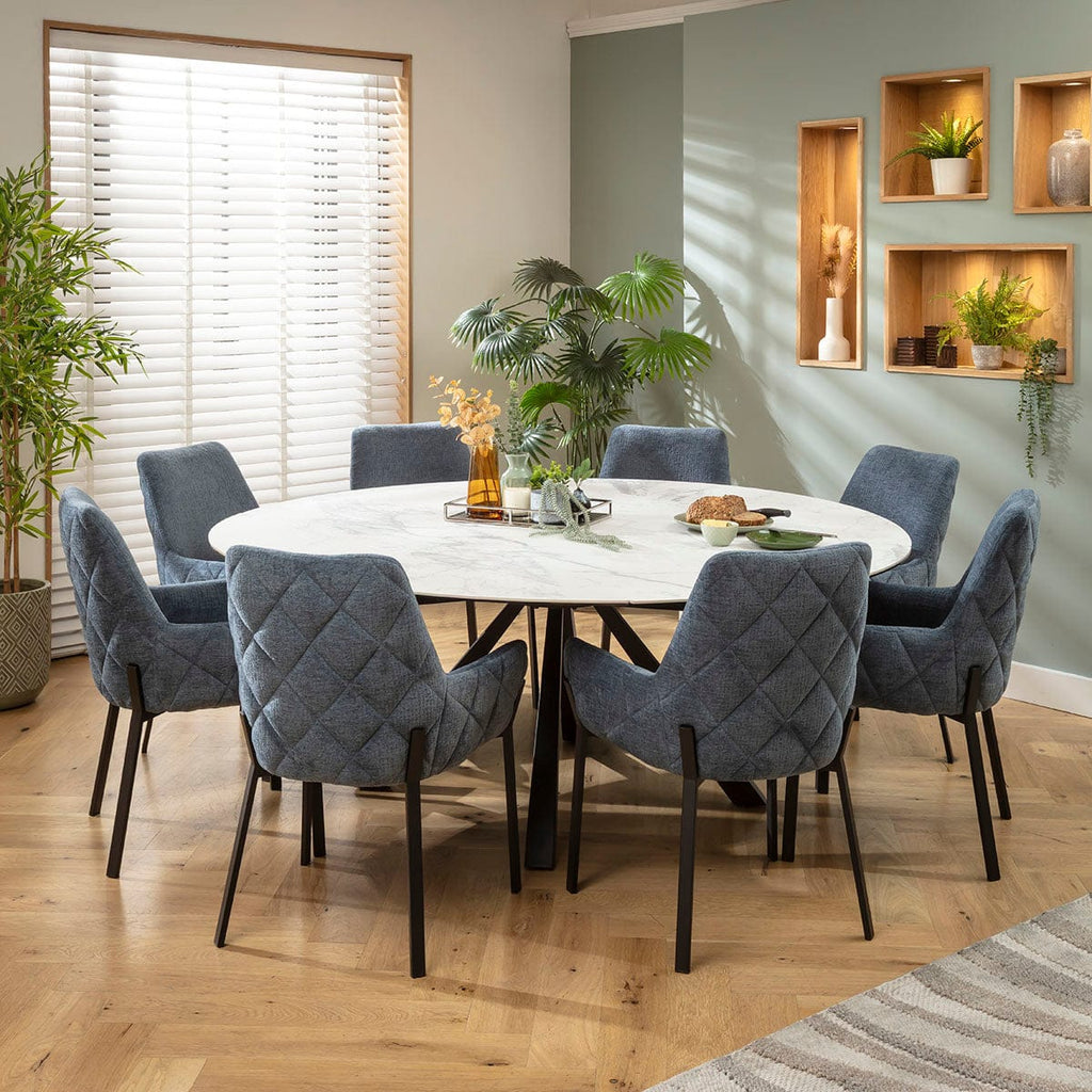 Ensemble de salle à manger rond extensible 8 places Cora &amp; Rudie, en chenille bleue et céramique blanche mate