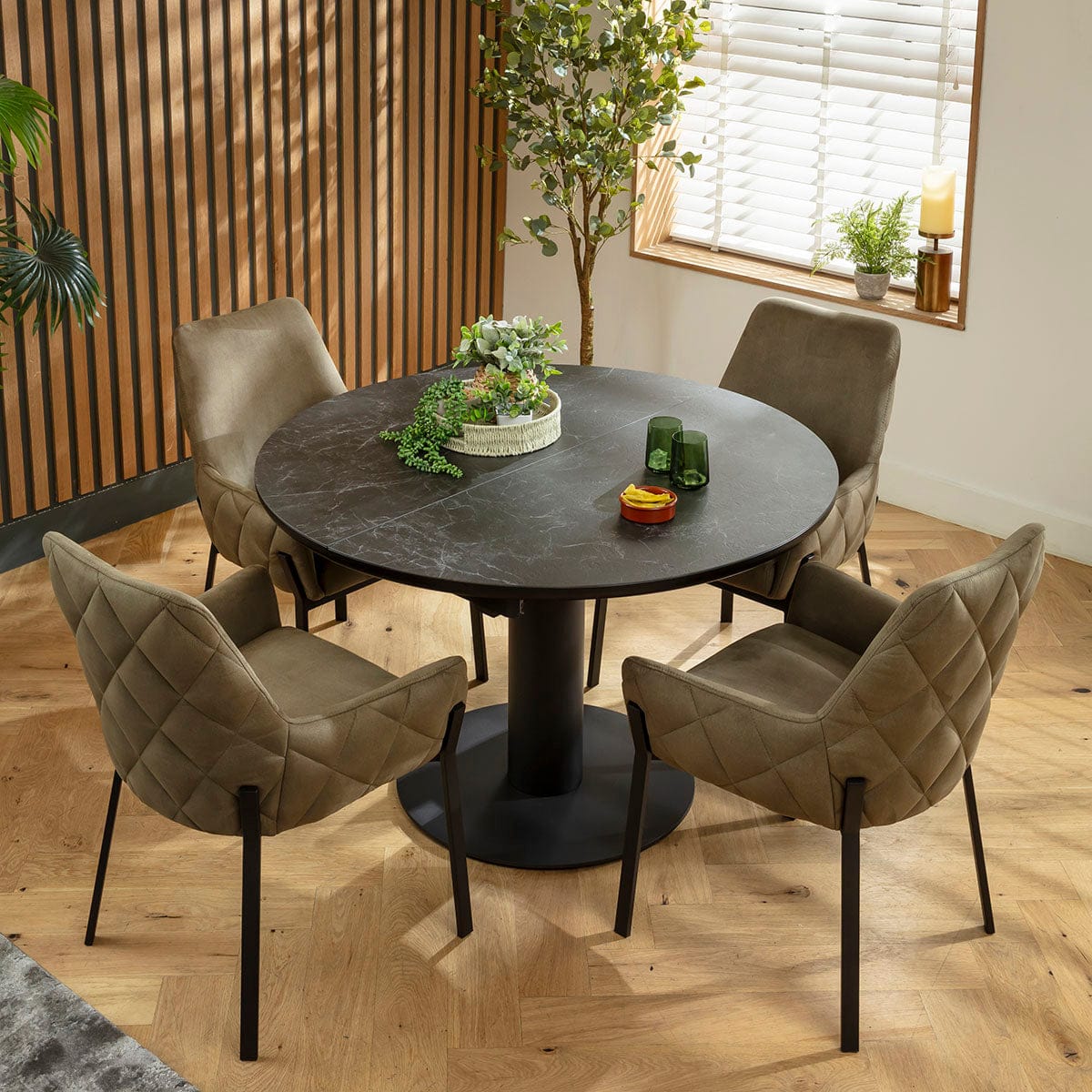 Ensemble de salle à manger rond extensible 4 places Cora &amp; Venus en céramique verte et noire