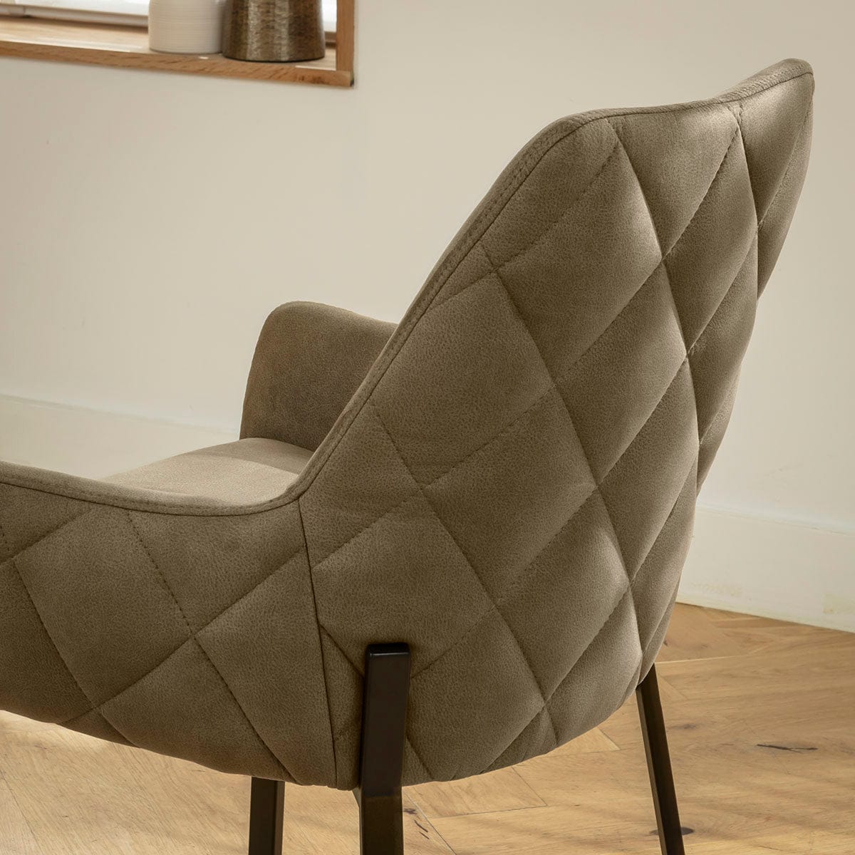 Ensemble de salle à manger rond moderne 6 places Cora &amp; Phoenix, vert et noyer