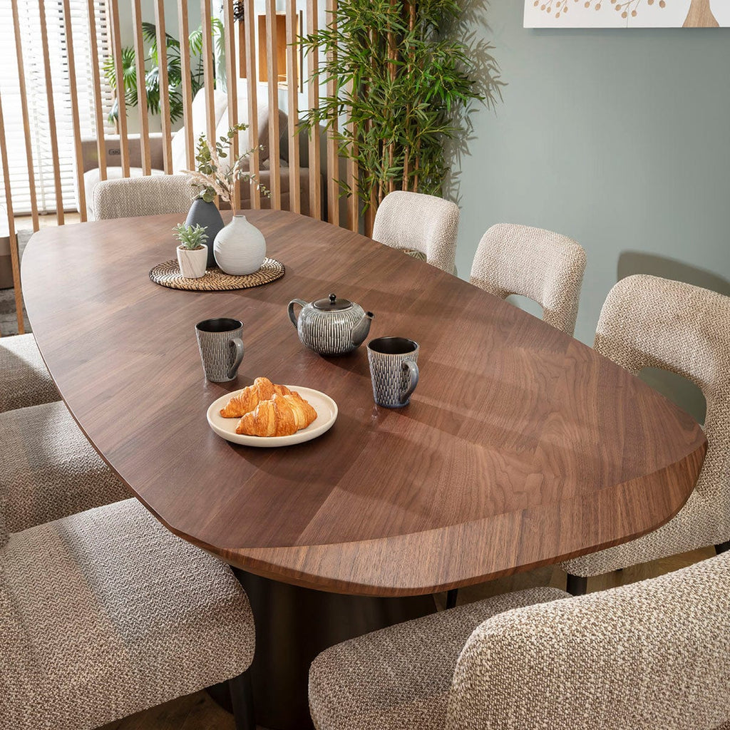 Ensemble de salle à manger moderne 8 places Evie &amp; Phoenix, marron et noyer