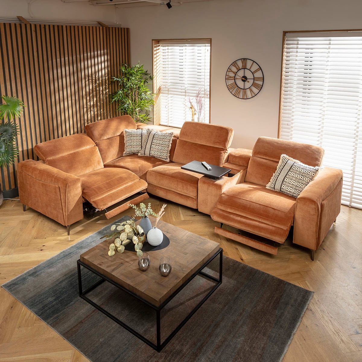 Canapé d'angle inclinable 4 places Florance avec console de rangement, orange brûlé, 342 x 227 cm