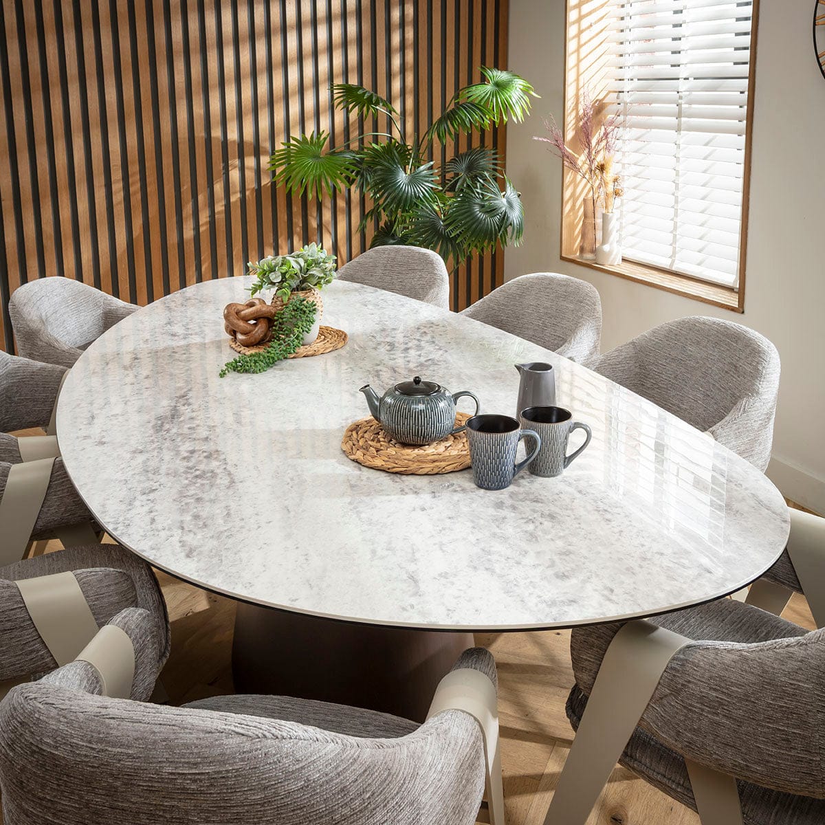 Ensemble de salle à manger ovale 8 places Freya &amp; Ashford en céramique grise