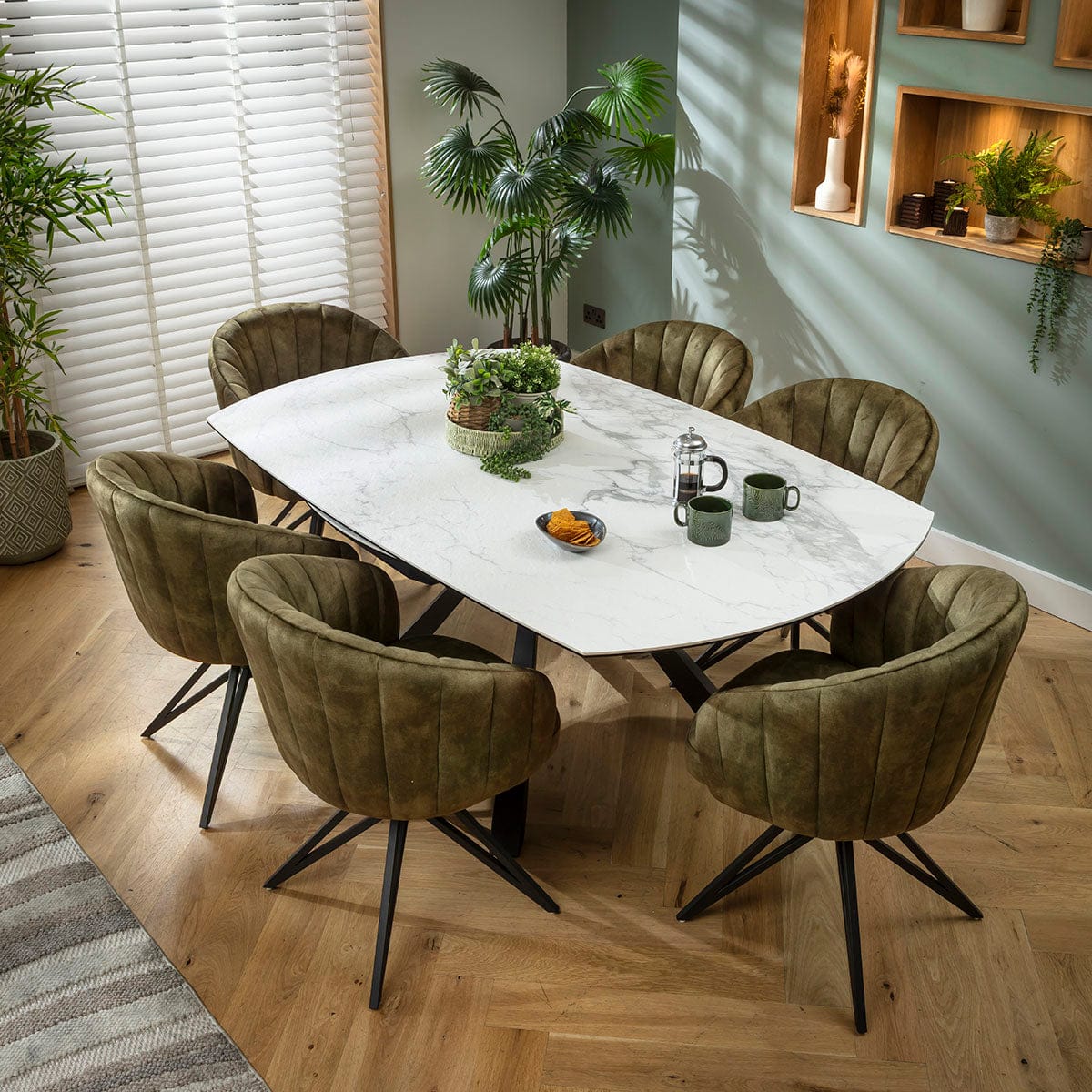 Ensemble de salle à manger rond extensible 6 places Hattie &amp; Rudie en céramique verte et blanche mate