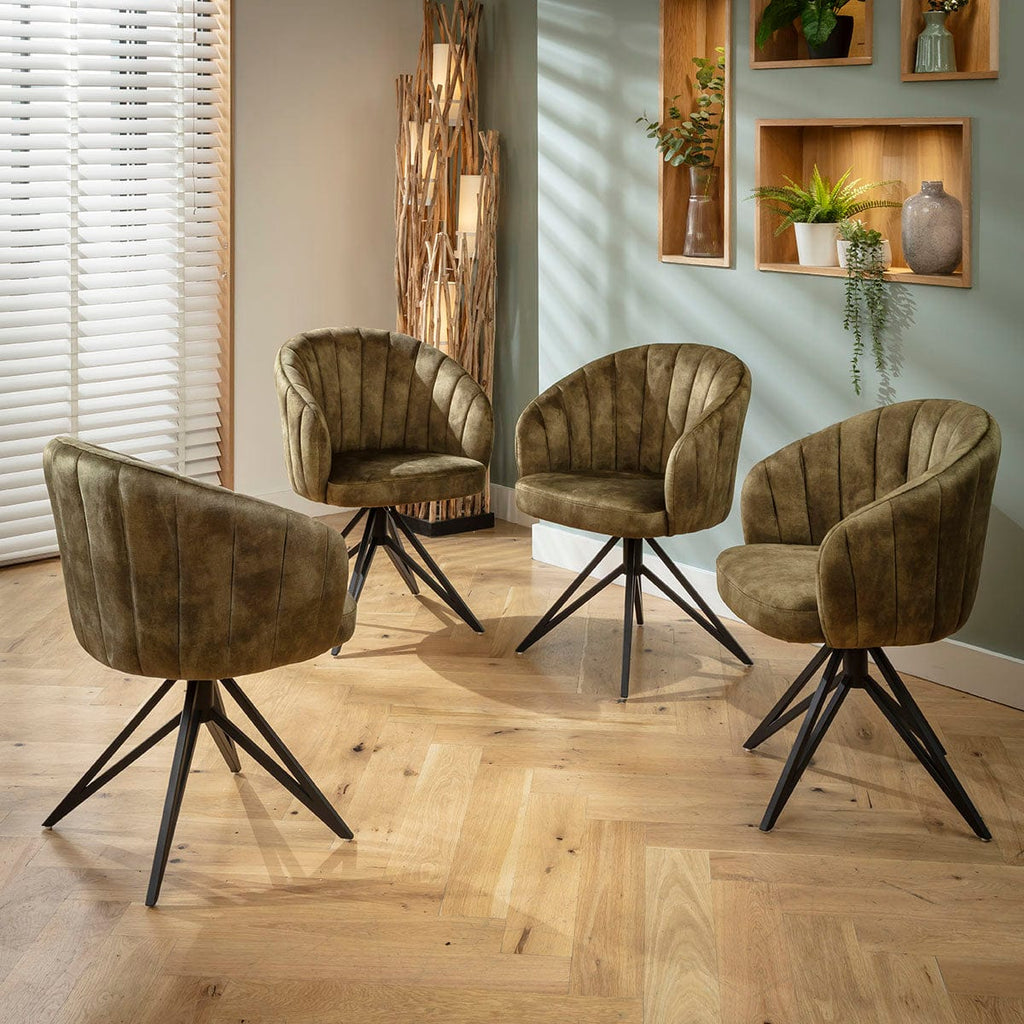 4 chaises de salle à manger pivotantes Hattie Carver avec accoudoirs en velours vert