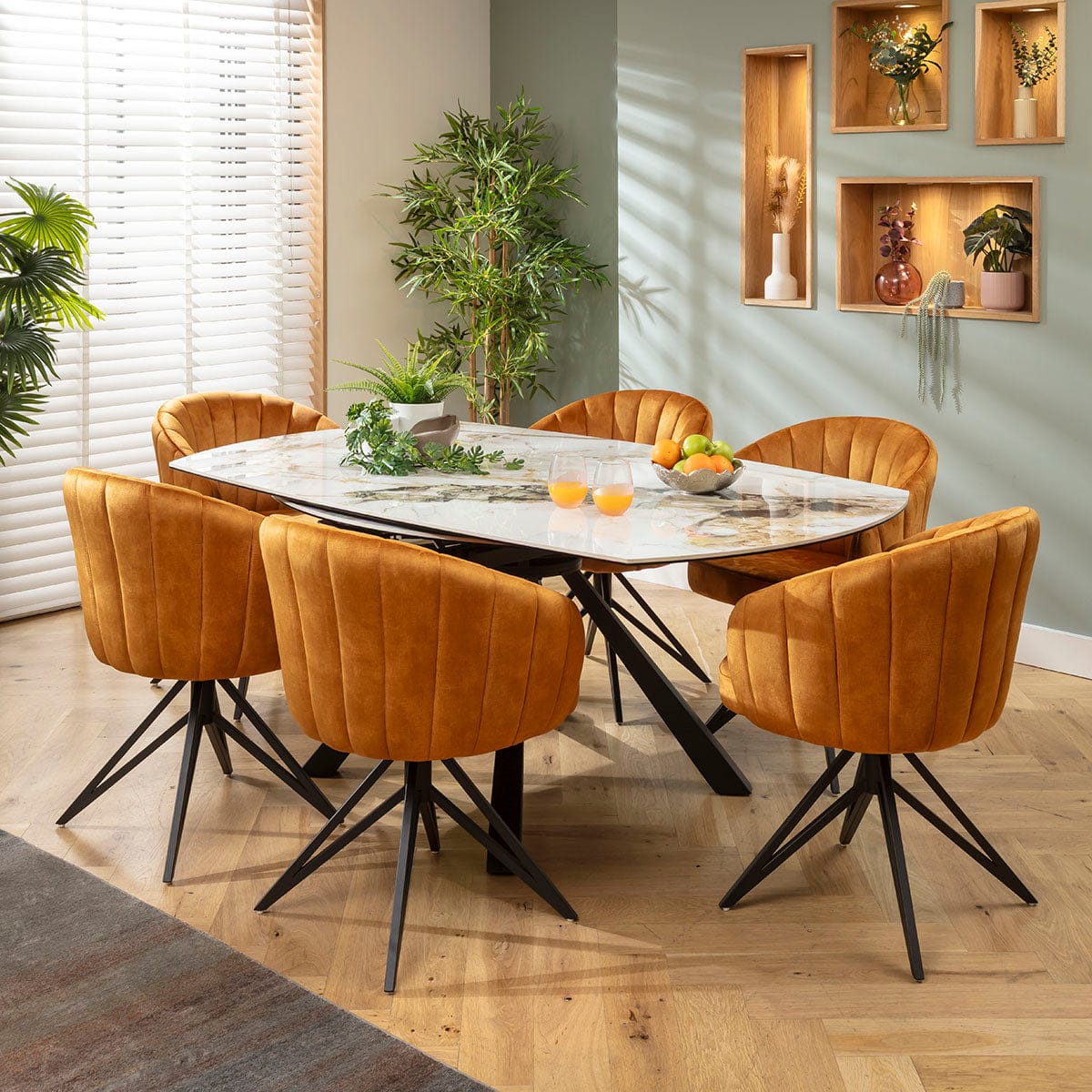 Ensemble de salle à manger rond extensible 6 places Hattie &amp; Rudie, céramique safran et blanche