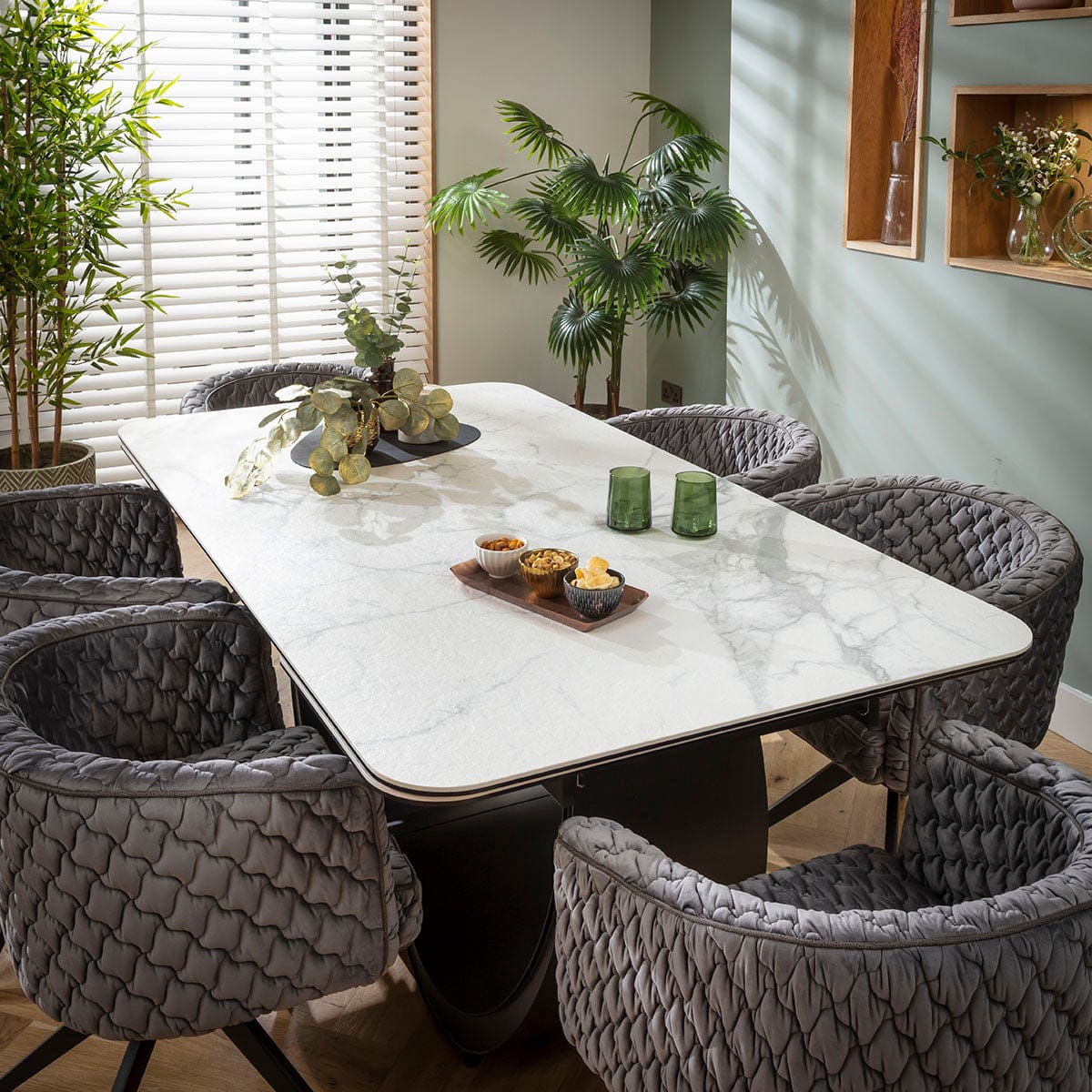 Ensemble de salle à manger extensible 6 places Maple &amp; Hugo Modern en céramique grise et blanche mate