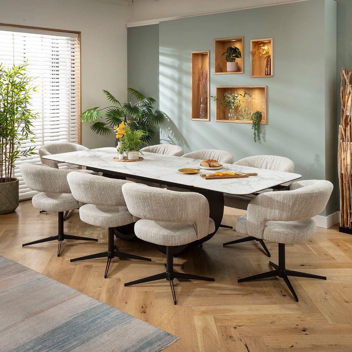 Ensemble de salle à manger extensible Aubrey &amp; Hugo, grand modèle 8 places, en céramique grise et blanche mate