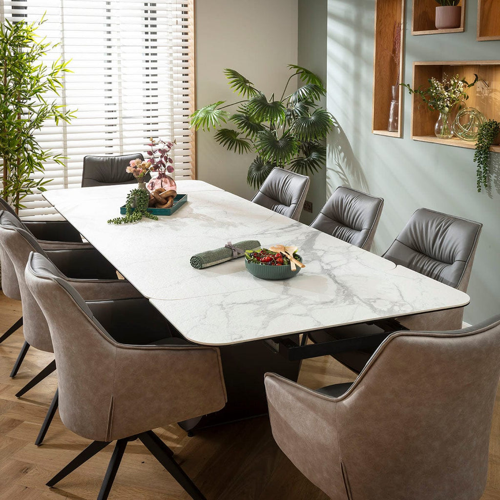 Ensemble de salle à manger extensible Millie &amp; Hugo, grand modèle 8 places, en céramique grise et blanche mate