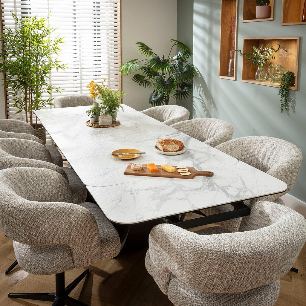 Ensemble de salle à manger extensible Aubrey &amp; Hugo, grand modèle 8 places, en céramique grise et blanche mate