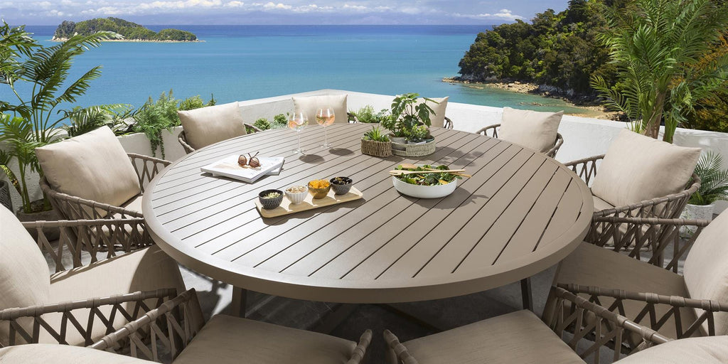 Ensemble de salle à manger de jardin rond Verity 10 places, aluminium beige