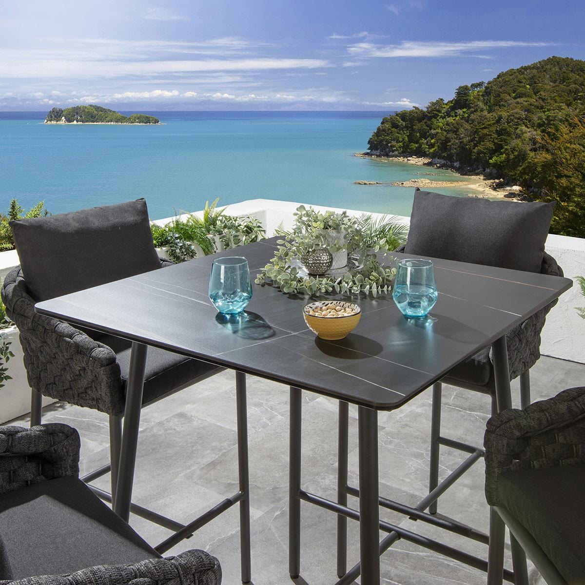Ensemble de bar de jardin Sundowner 4 places en céramique, anthracite et noir