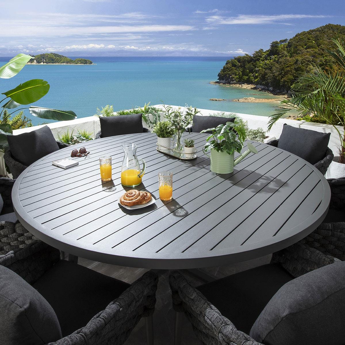 Ensemble de salle à manger d'extérieur rond Sundowner 8 places, aluminium anthracite et gris