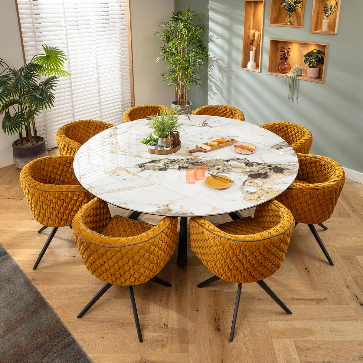 Ensemble de salle à manger rond extensible 6 places Maple &amp; Rudie, céramique jaune moutarde et blanche