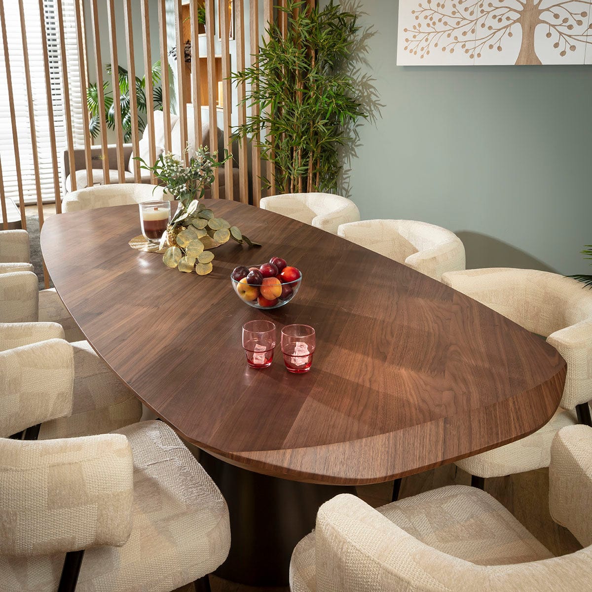 Ensemble de salle à manger moderne 8 places Mila &amp; Phoenix, crème et noyer