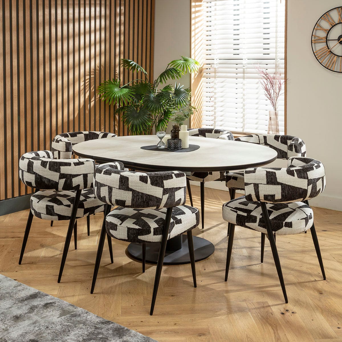 Ensemble de salle à manger rond extensible 6 places Mila &amp; Venus en céramique noire et gris clair