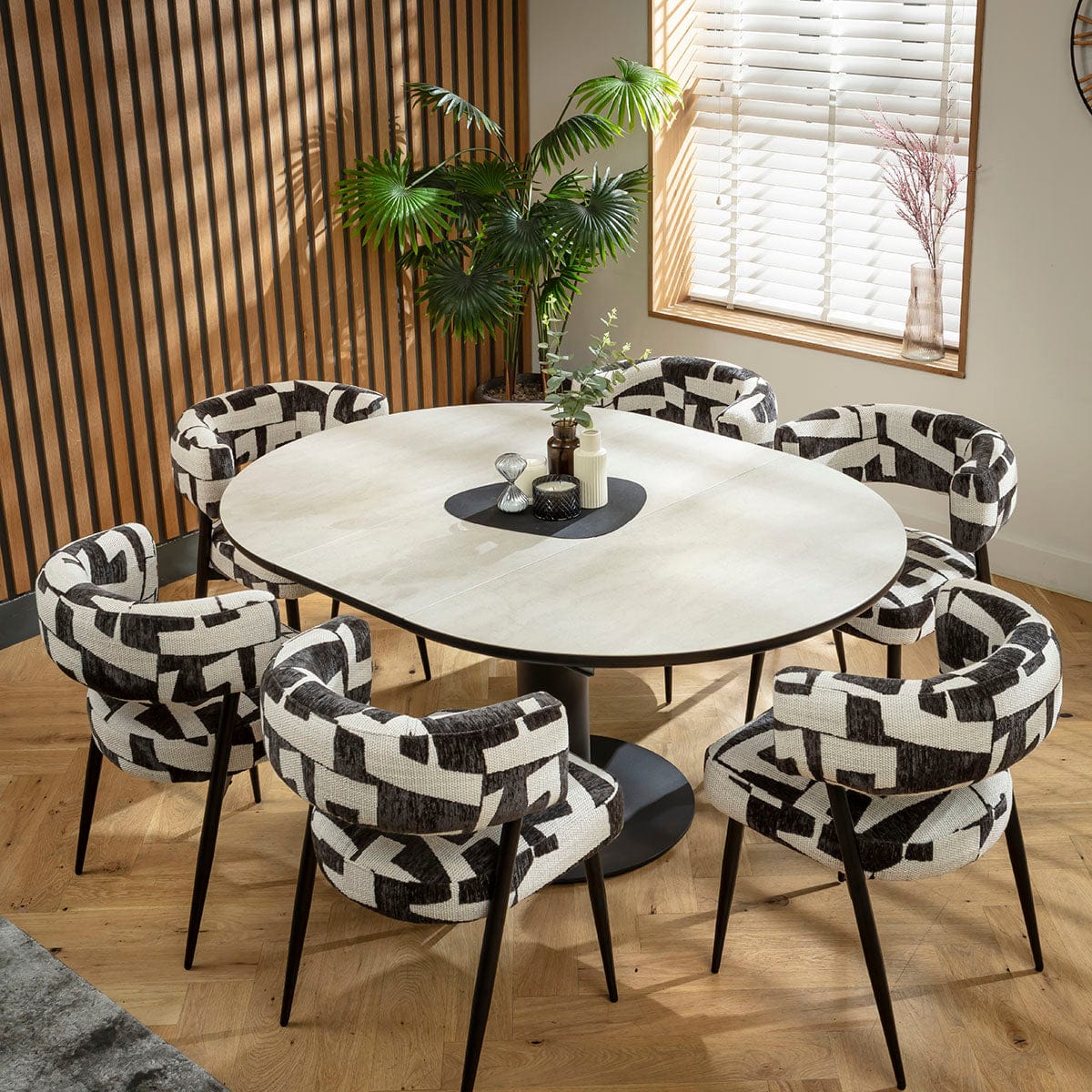 Ensemble de salle à manger rond extensible 6 places Mila &amp; Venus en céramique noire et gris clair