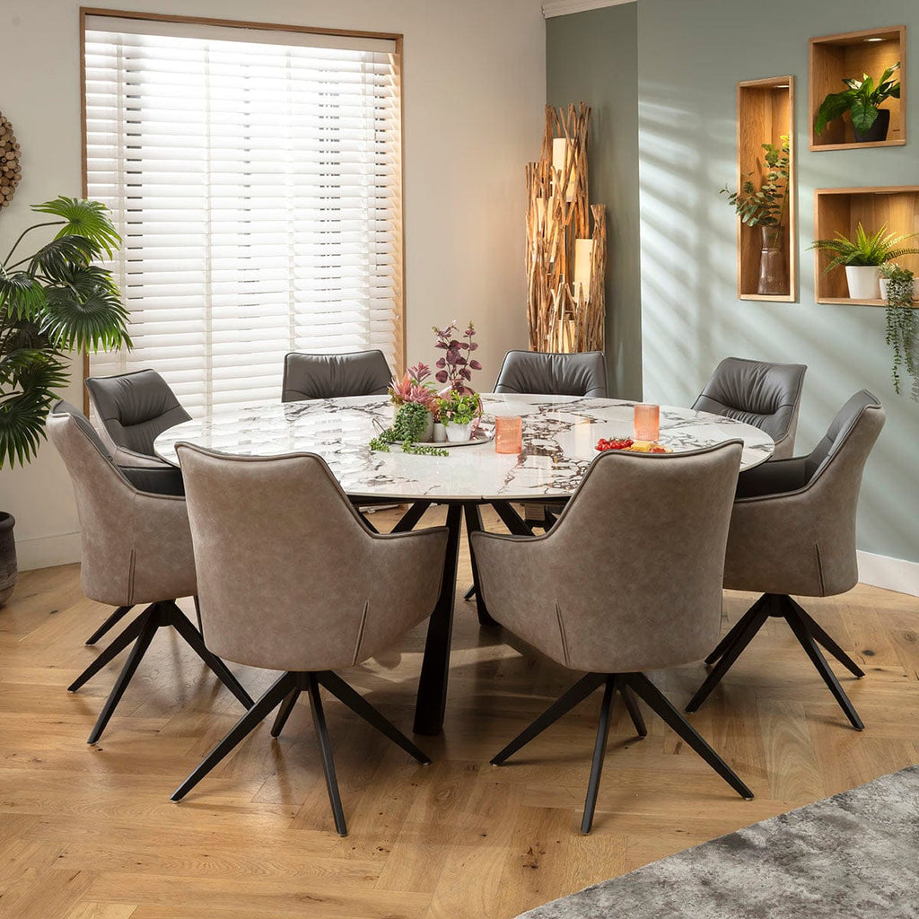 Ensemble de salle à manger rond extensible 8 places Millie &amp; Rudie, céramique blanche veinée de gris et de noir