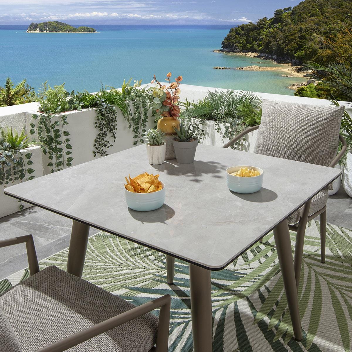 Ensemble de salle à manger de jardin carré Mia 2 places en céramique, couleur crème, aluminium