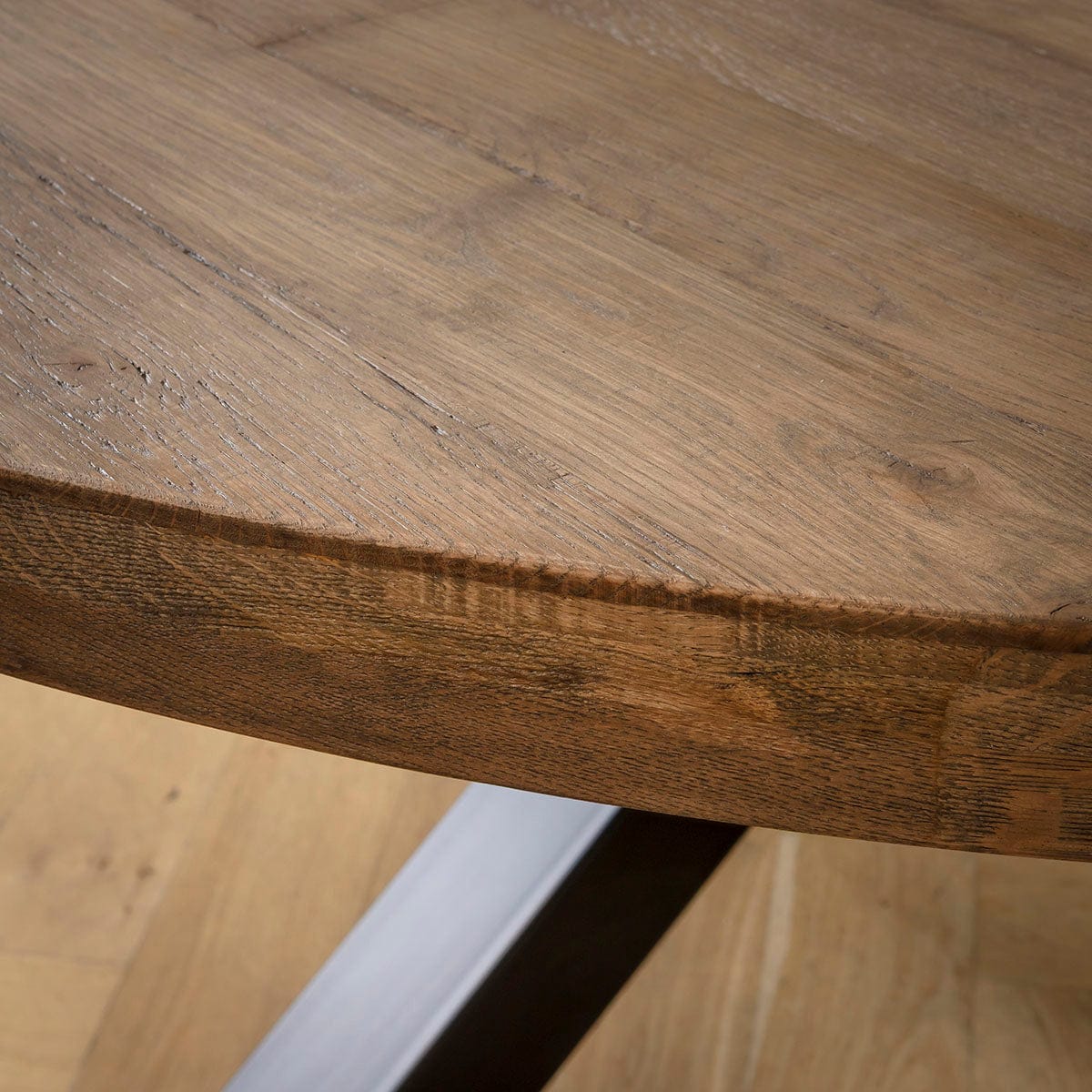 Table de salle à manger ronde Glasgow en chêne recyclé, 8 places, 180 cm