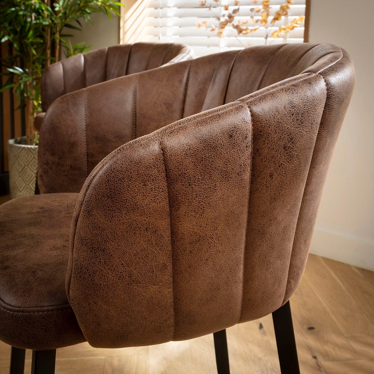 Tabouret de bar de cuisine moderne Hattie, hauteur comptoir, marron antique