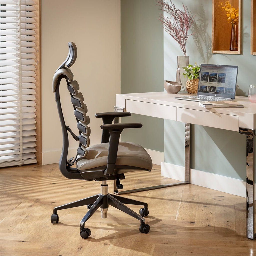 Fauteuil de bureau moderne Ergo, en similicuir noir et gris.