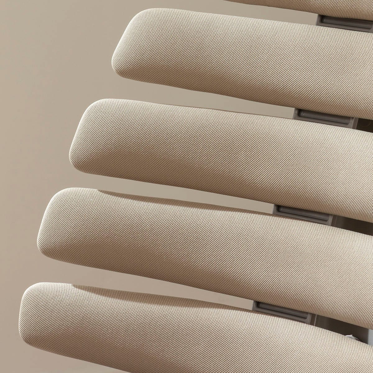 Chaise de bureau moderne Ergo en tissu gris et beige