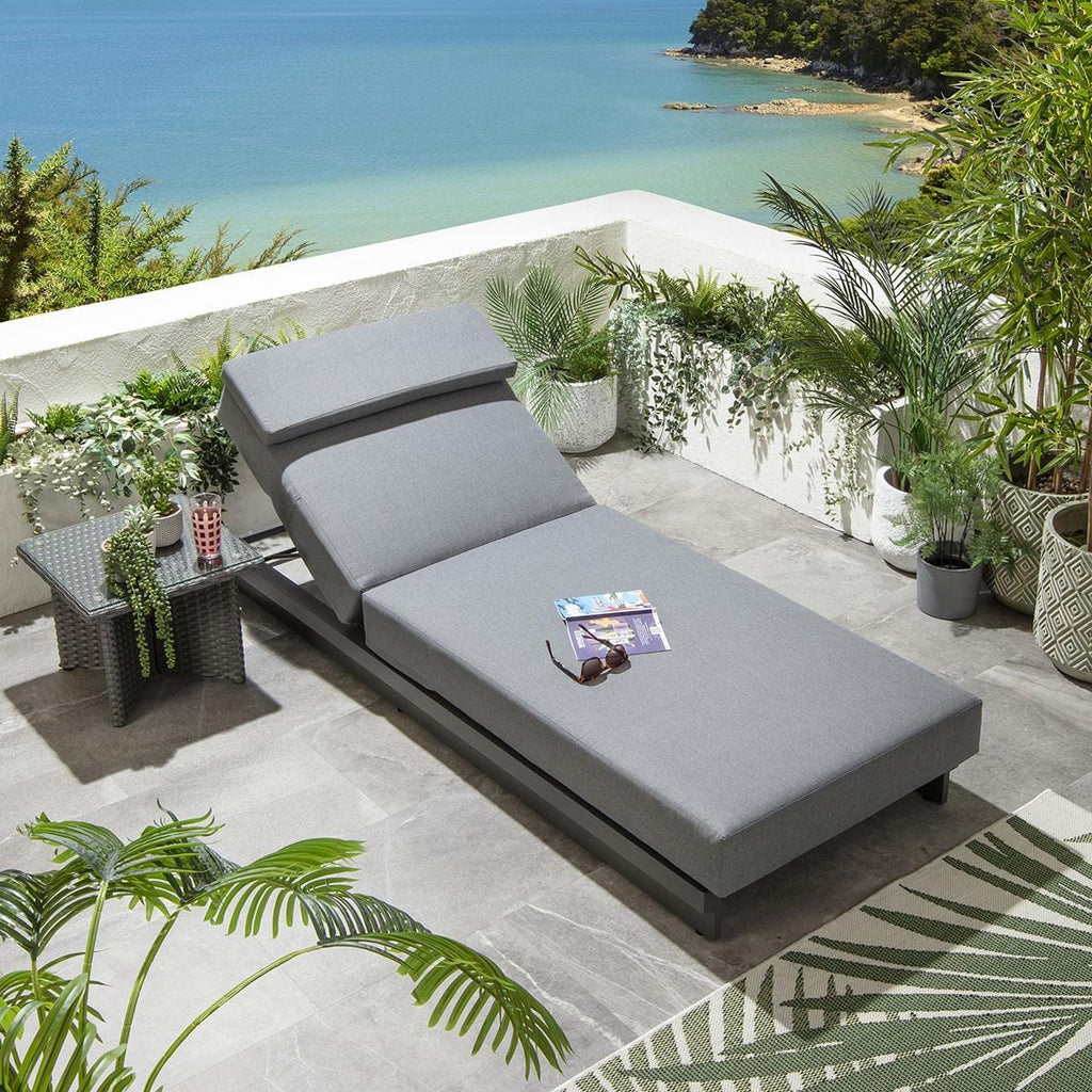 Transat Marbella Garden gris avec coussins 200x78cm