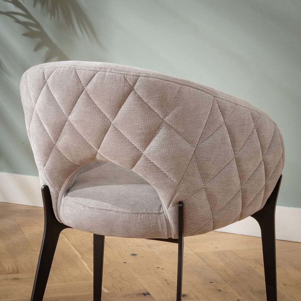 Chaise de salle à manger Piper ultra-moderne en tissu gris