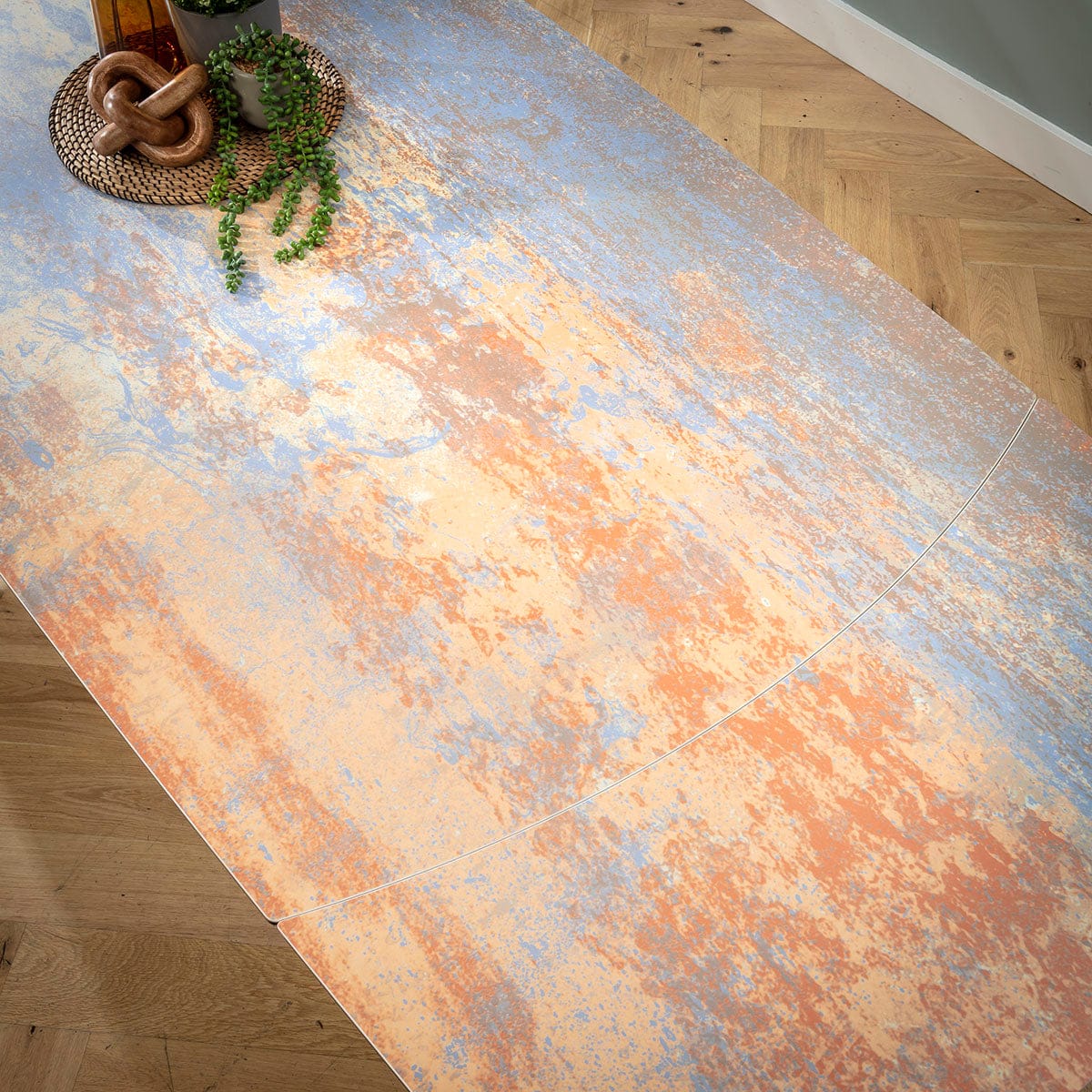 Table de salle à manger extensible Zelda, grand format, motif rustique bleu et orange, céramique, 180-260 cm