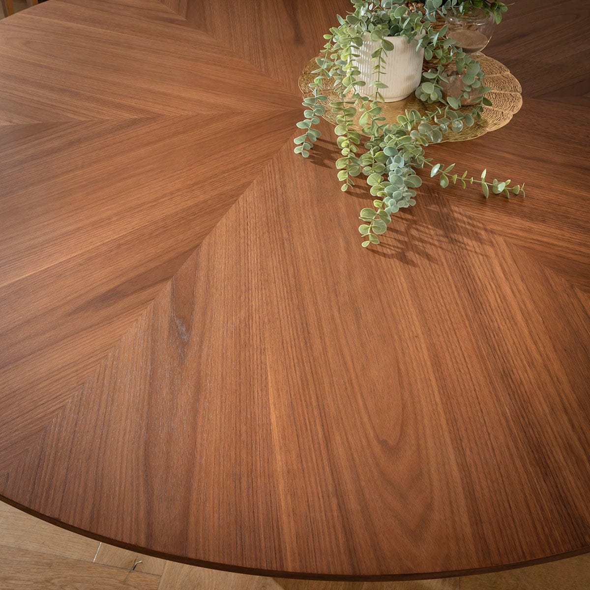 Table de salle à manger ronde Phoenix 6 places en bois, noyer et or, 150 cm