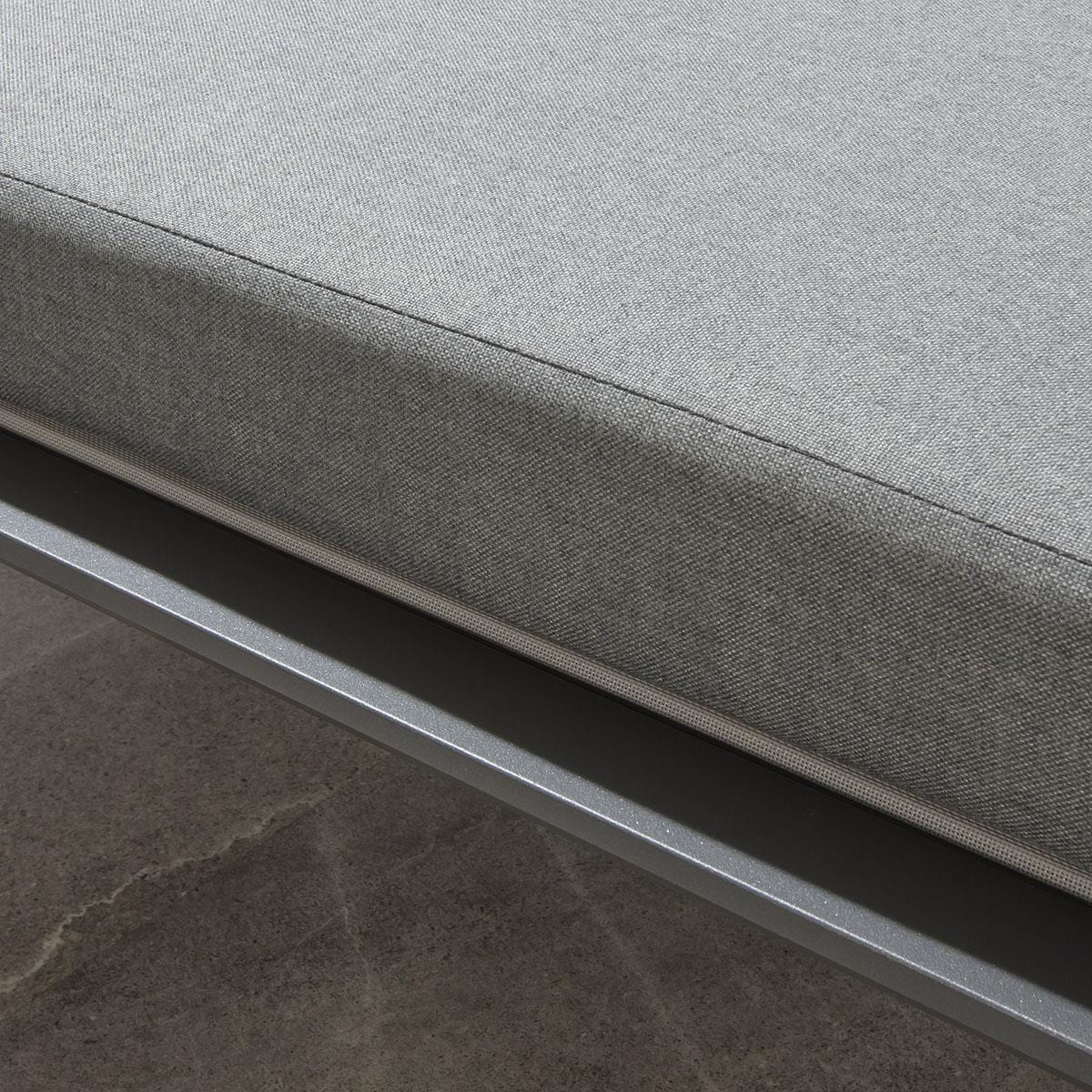 Chaise longue rembourrée Cayman Garden grise 196 x 70 cm