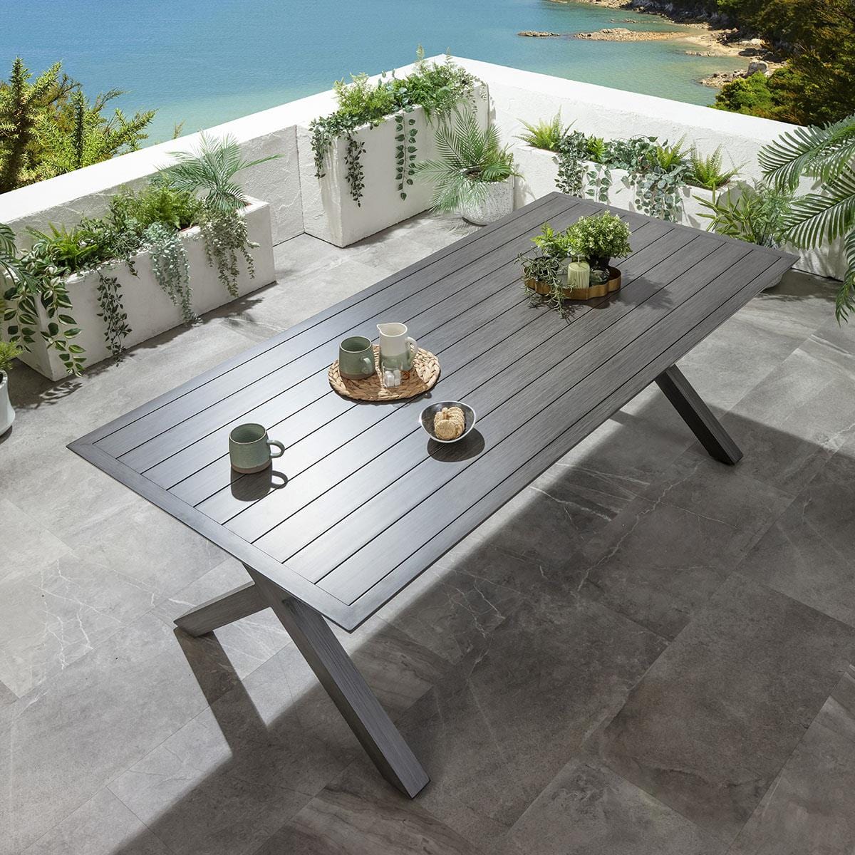 Ensemble de salle à manger de jardin 8 places Verity, en aluminium effet bois gris