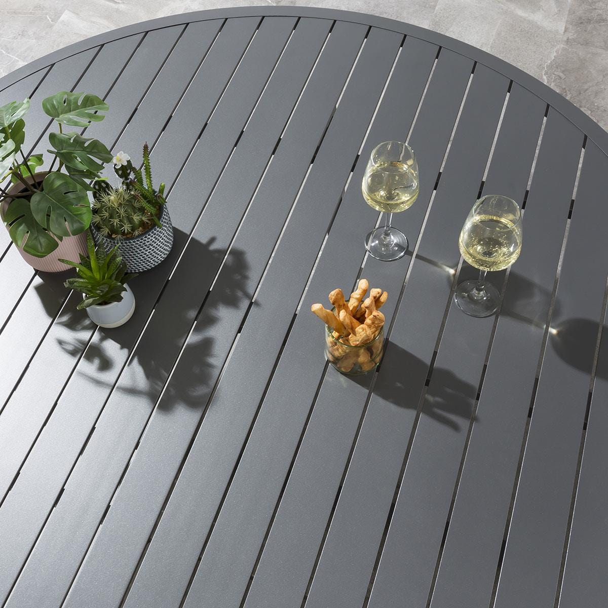 Table de salle à manger ronde Sun Garden 150 cm grise