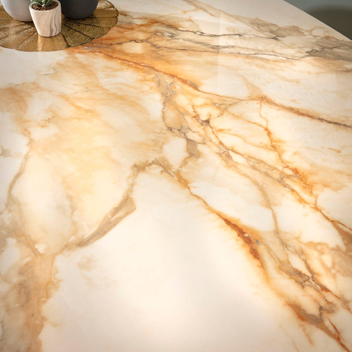 Ensemble de salle à manger ovale 6 places Millie &amp; Venusia Luxury, céramique crème et blanche