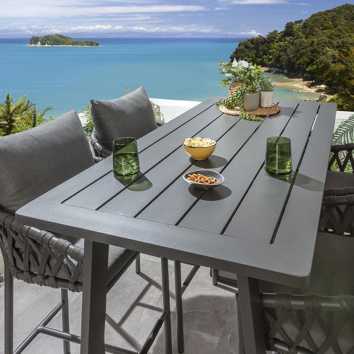 Ensemble bar de jardin extérieur Verity 4 places en aluminium gris